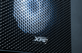 XPG Valor Mash Black