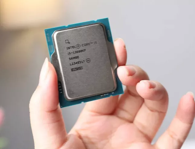 Intel Core i5 - 13600KF