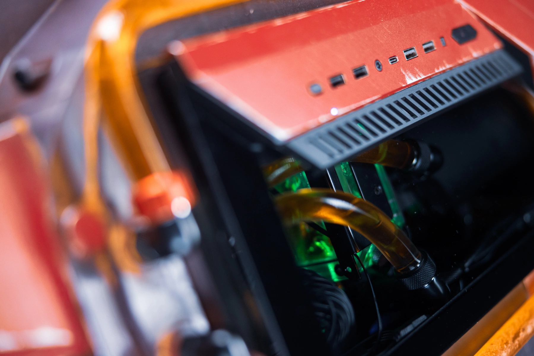 Компьютер в стиле огнеметного танка Горыныч фото 3